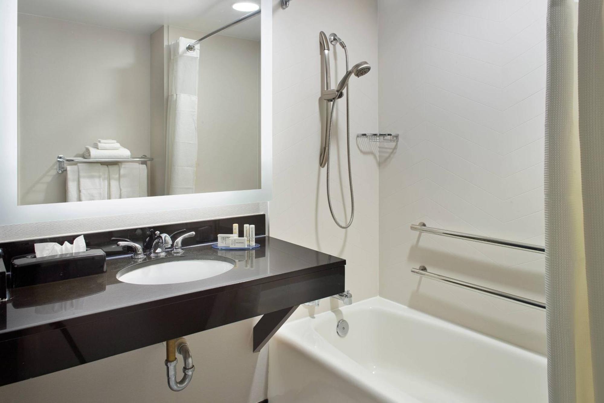 Fairfield By Marriott Inn & Suites Asheville Outlets Екстериор снимка
